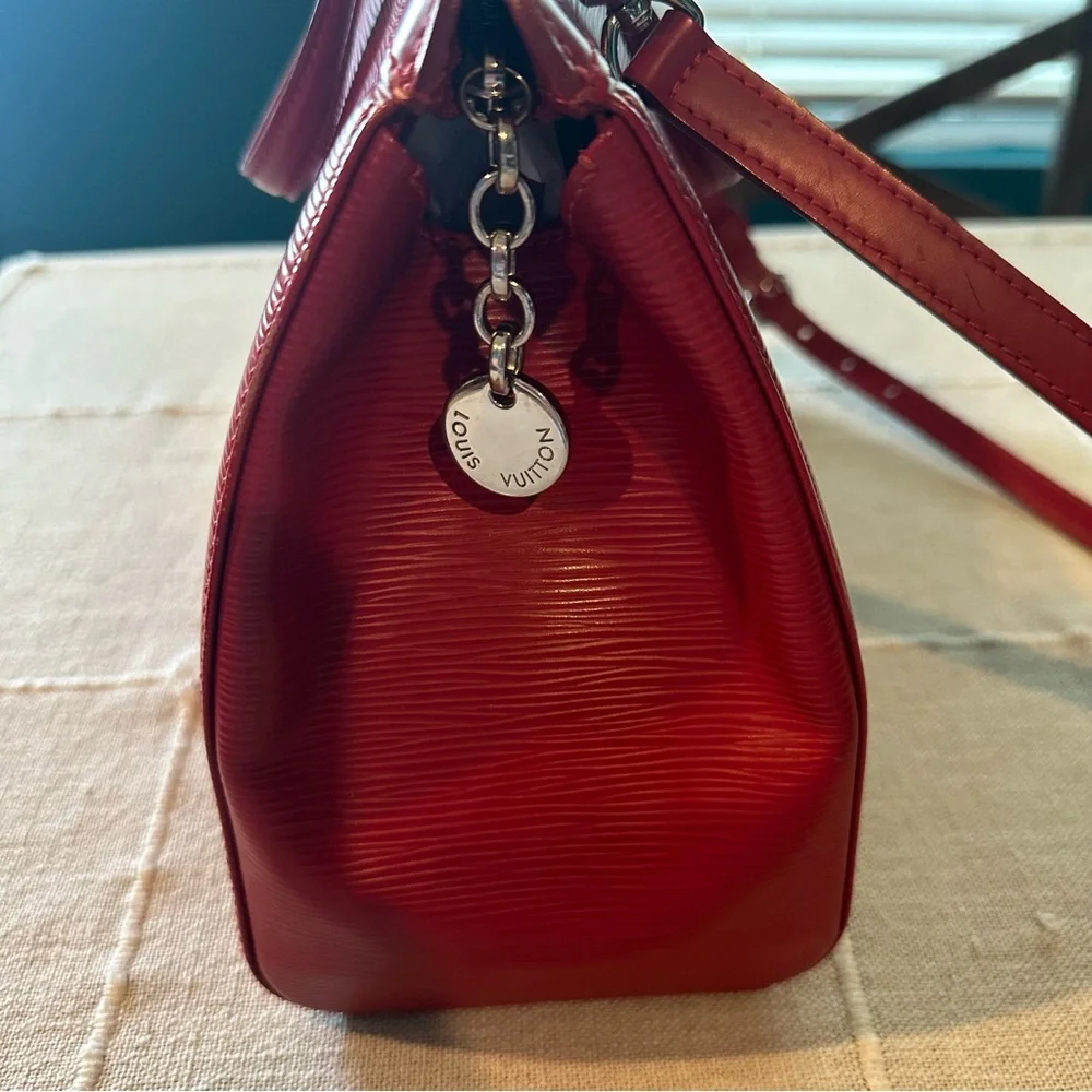 Louis Vuitton | Brea Mm Carmine Red Epi Leather Adjustable Strap Hand Bag